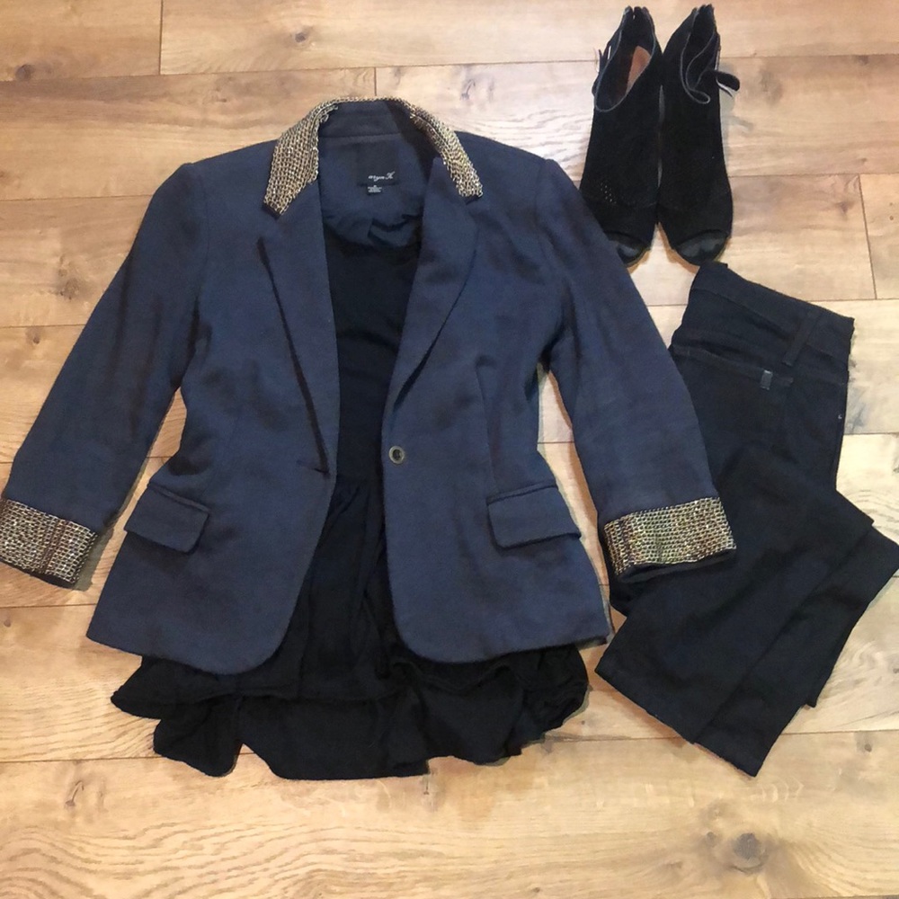 Aryn K Blazer